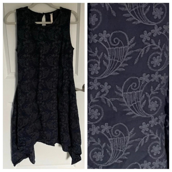 Anthropologie Dresses & Skirts - Anthropologie Uncle Frank Embroidered handkerchief A-Line Dress 18708